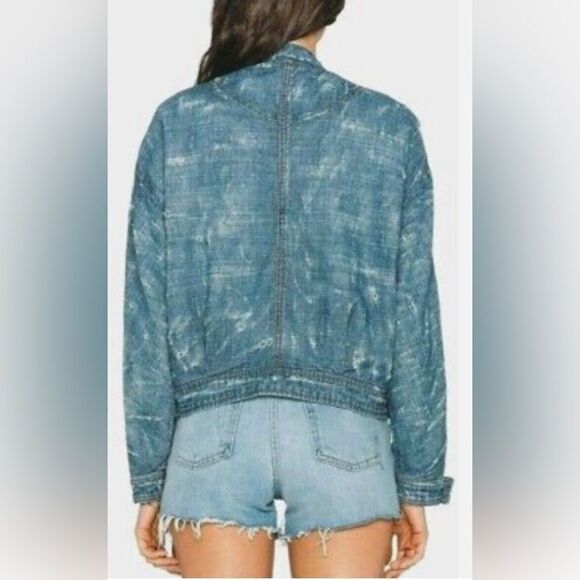Free people bomber jacket Tattered Tennis Distressed jean jacket size Medium - Picture 3 of 7